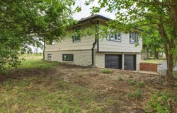 789 E 100th St S, South Haven, KS 67140