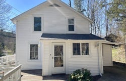 40 Whitings Pond Road, Canaan, NY 12029