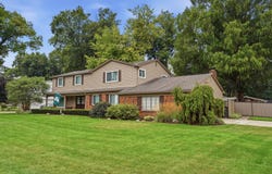 16759 Timberview Drive, Clinton Twp, MI 48036