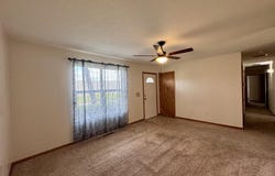 2862 N Pierce Avenue, Springfield, MO 65803