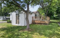 6835 Richmond Road, Glenwillow, OH 44139