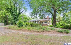 521 W Pine St, Florence, SC 29501