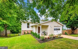 4106 HAMLIN, CHANTILLY, VA 20151