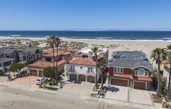1571 Mandalay Beach Road, Oxnard, CA 93035