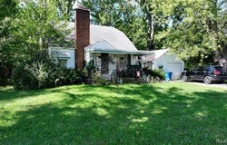 1220 Belsay, Burton, MI 48509