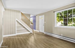 1083 Inner Drive, Schenectady, NY 12303