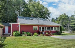 49 River Road, Concord, NH 03303