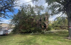 500 High Street, Wellsburg, WV 26070