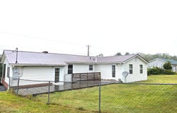 174 Orchard Rd, Ballard, WV 24918