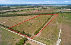 534 Deer Lane, Celeste, TX 75423