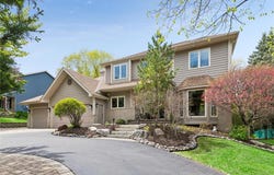 6820 Lorena Lane, Eden Prairie, MN 55346