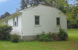 2161 Meadow Road, Sandston, VA 23150