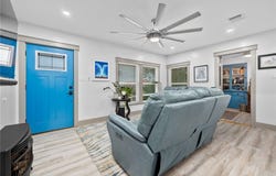 202 S 7th Street, Rockport, TX 78382