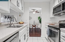 39843 Cedar Blvd, Newark, CA 94560