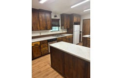 304 Hamilton, Linden, TX 75563
