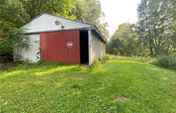 E Finley Dr, Donegal, PA 15323