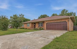 1303 Daniel Drive, Paragould, AR 72450