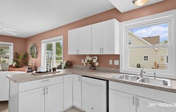 122 E Kent Street, Grand Ledge, MI 48837
