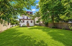3 Trinity Place, Staten Island, NY 10310