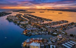 214 SKIFF Point, CLEARWATER, FL 33767