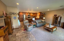 319 24th Avenue, Sheldon, IA 51201-0000