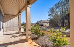 370 Granary Walk, Covington, GA 30014