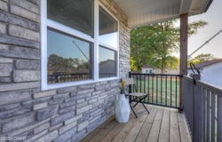 404 E Maple Street, Diamond, MO 64840