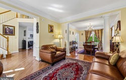 21116 HICKORY FOREST Way, GERMANTOWN, MD 20876