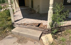 327 S 2nd St, Osborne, KS 67473
