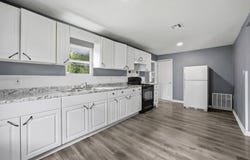 1205 S Malcolm Ave, Chanute, KS 66720