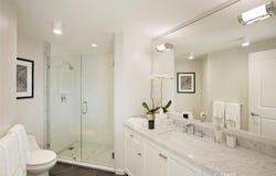 722 Americana Way, Glendale, CA 91210