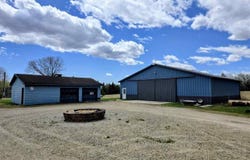 9612 E Hayes Rd, Mt Iron, MN 55768