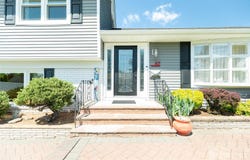 67 Thomas Place, Edison, NJ 08837