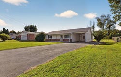6021 W Merry Way Lane, Bloomington, IN 47404