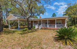 40 POMPANO Drive, Panacea, FL 32346
