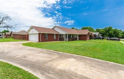 608 Aldridge Street, Commerce, TX 75428