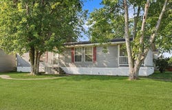 1226 Mason Circle, Urbana, IL 61802