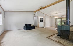 82520 VINEMAPLE Rd, Elsie, OR 97138