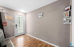 400 S Juniper Ave, Marion, SD 57043