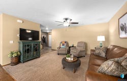 1106 N Fir Pl, Sioux Falls, SD 57107-1003