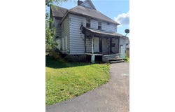 301 W Miller Street, Newark, NY 14513