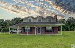 224 LaGrange, Wake Village, TX 75501