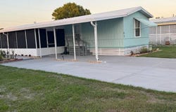 5620 Lake Lizzie Dr, Saint Cloud, FL 34771