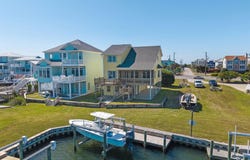 1711 E Fort Macon Road, Atlantic Beach, NC 28512