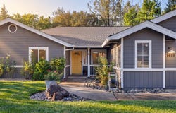 11420 Wales Drive, Redding, CA 96003