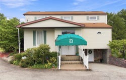 557 Unity Center Rd, Pittsburgh, PA 15239
