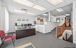 813 E LINCOLNWAY, Cheyenne, WY 82001