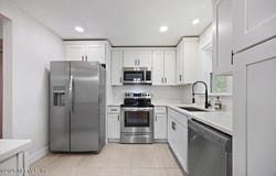6923 GAILLARDIA Road, Jacksonville, FL 32211
