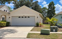 7442 OXFORD GARDEN CIR, APOLLO BEACH, FL 33572