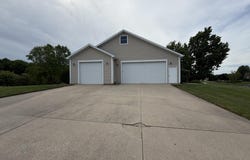 7809 Golf Meadows Drive SE, Caledonia, MI 49316